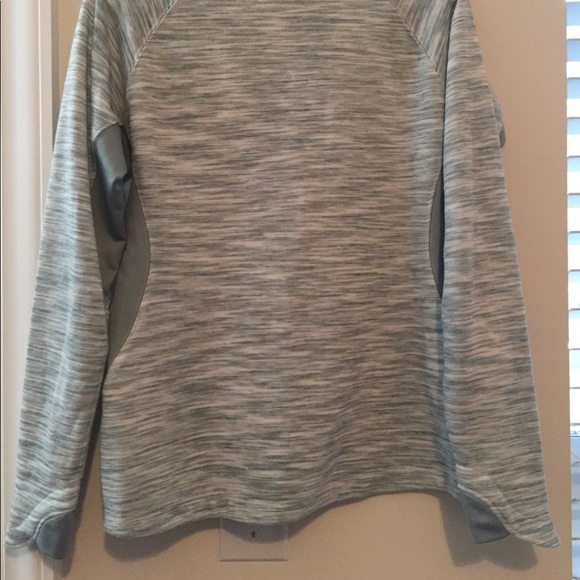 Super comfy Columbia pullover - Picture 6 of 8